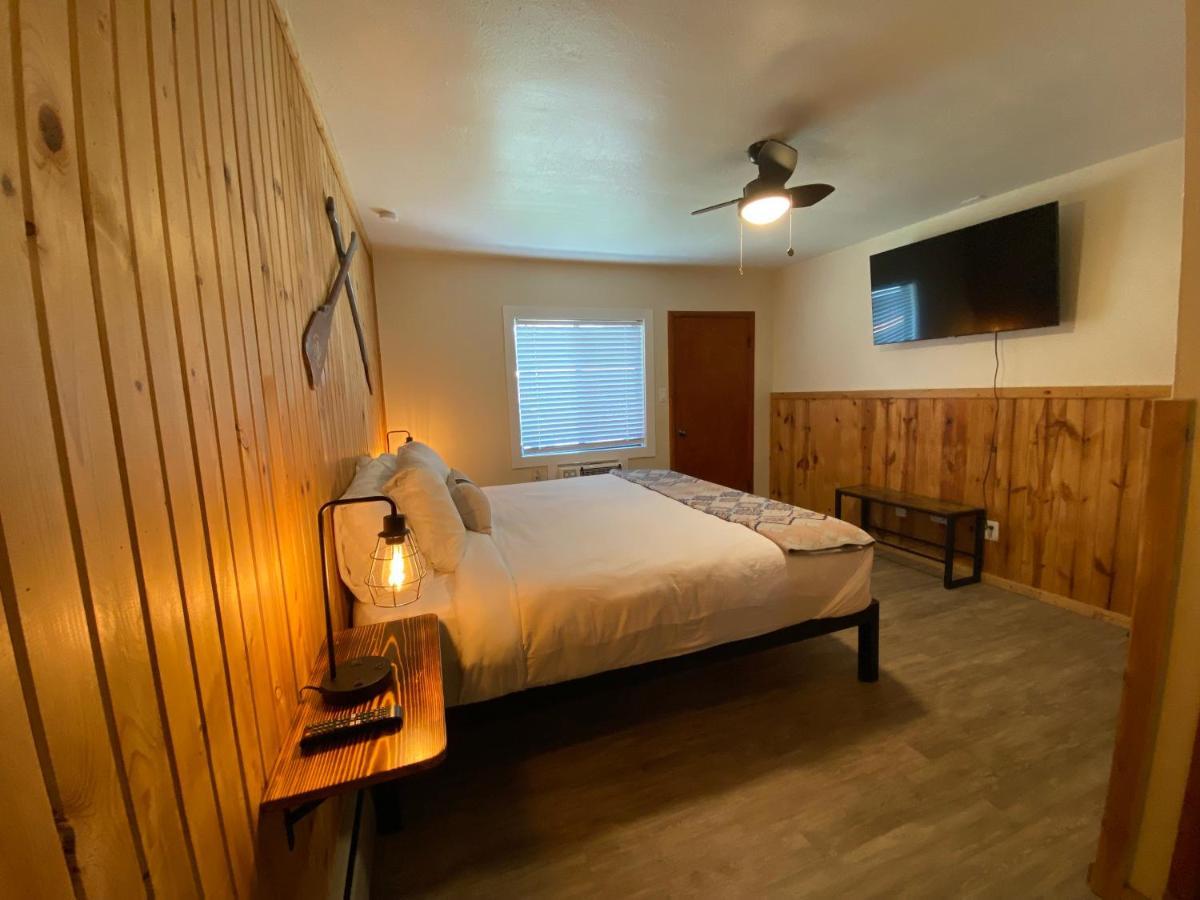 Columbia Point Resort Kettle Falls Ngoại thất bức ảnh
